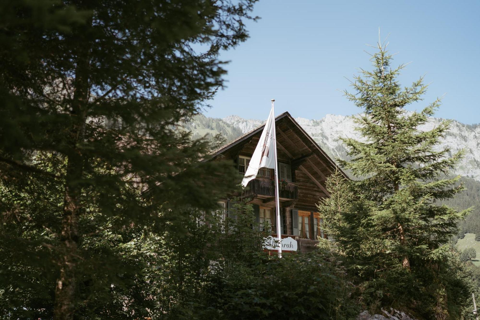 Отель Alpenruh Kiental Экстерьер фото